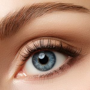 PRÉCISION REGARD SOIN CONTOUR DES YEUX - 20-30 MN (SEUL) 20 MN (INTÉGRÉ DANS UN SOIN)